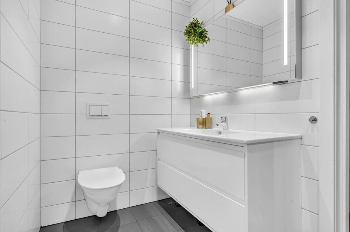 Les Homes - Modern & Cozy Stay Near Oslo Airport Nannestad Exterior foto